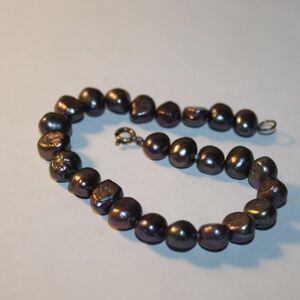 NWOT Genuine Grey Baroque Peacock Freshwater Pearl Nugget Beaded Bracelet